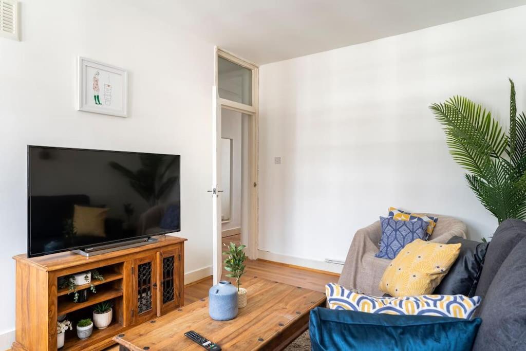 Cozy Apt In Central לונדון מראה חיצוני תמונה