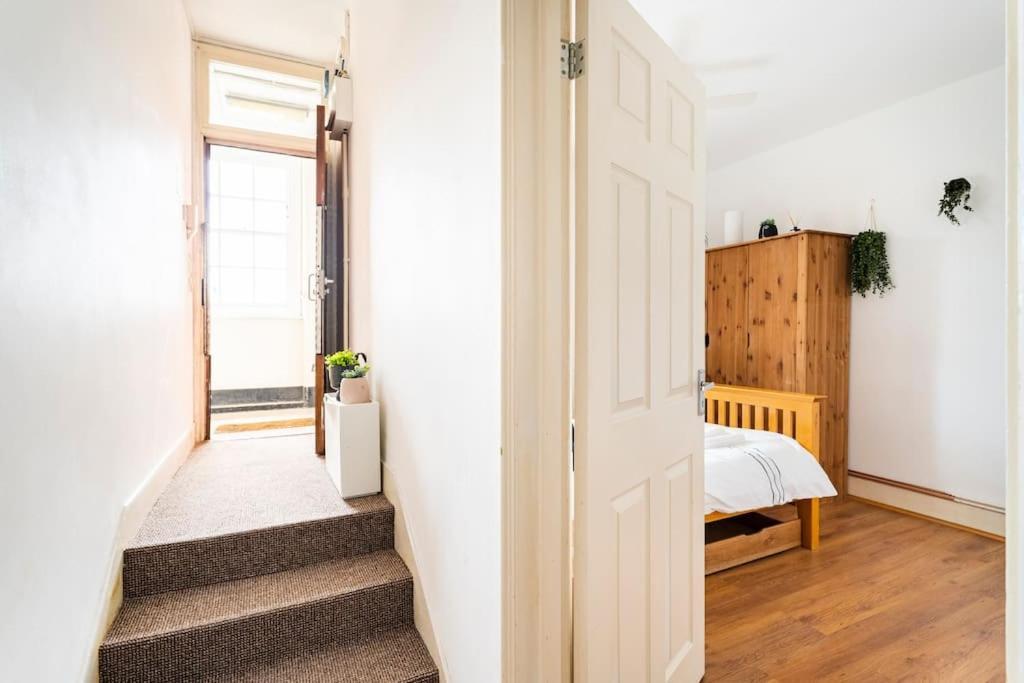 Cozy Apt In Central לונדון מראה חיצוני תמונה